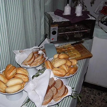 Hotel Eveline Portosole