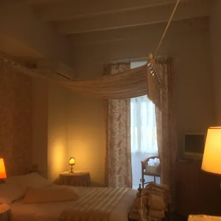 伊夫林波特索雷酒店 4* 圣雷默