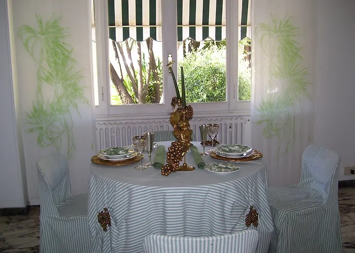 Hotel Eveline Portosole