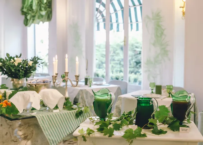 Hotel Eveline Portosole 4*